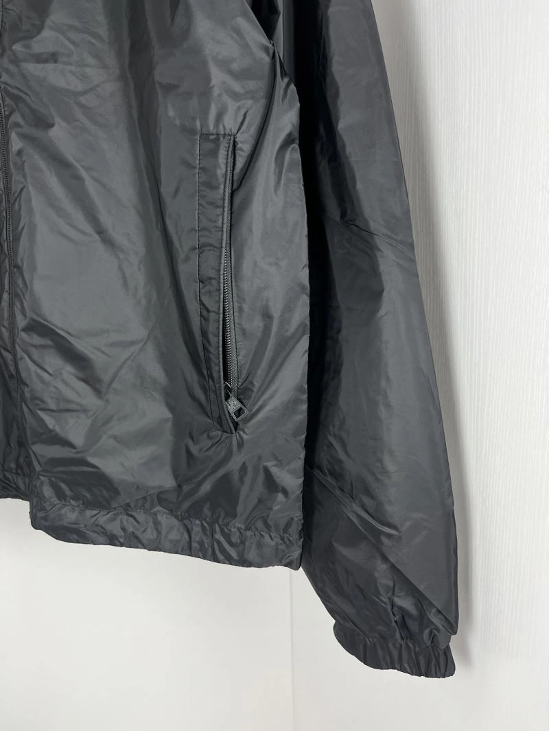 Moncler Outwear Neat 140268