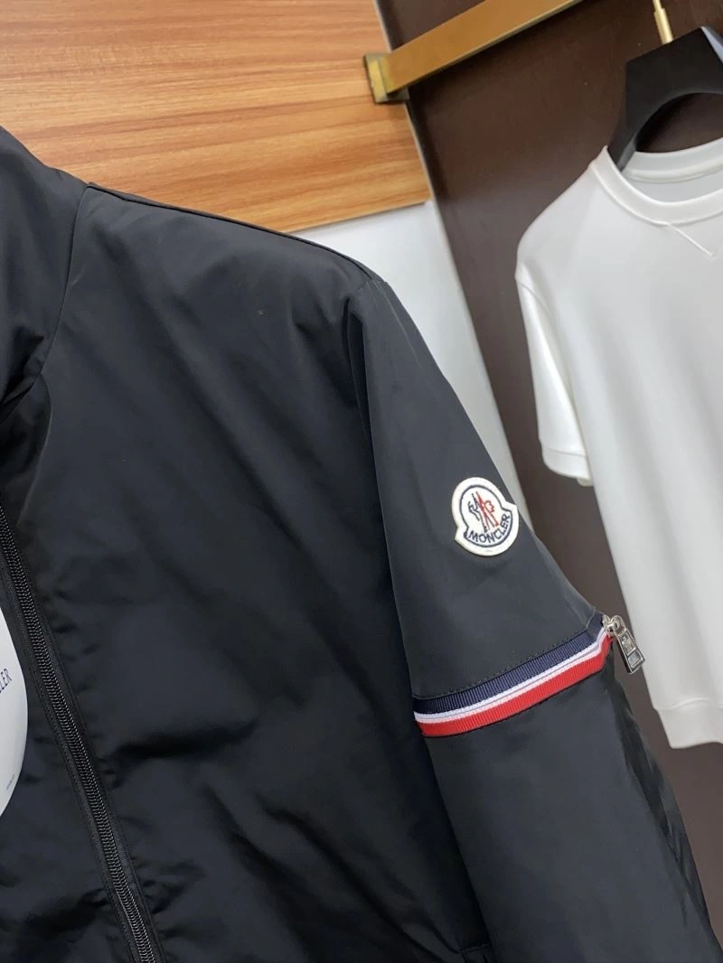 Moncler Outwear Packable 140260