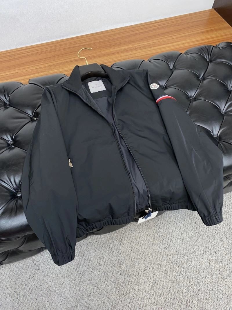 Moncler Outwear Packable 140260