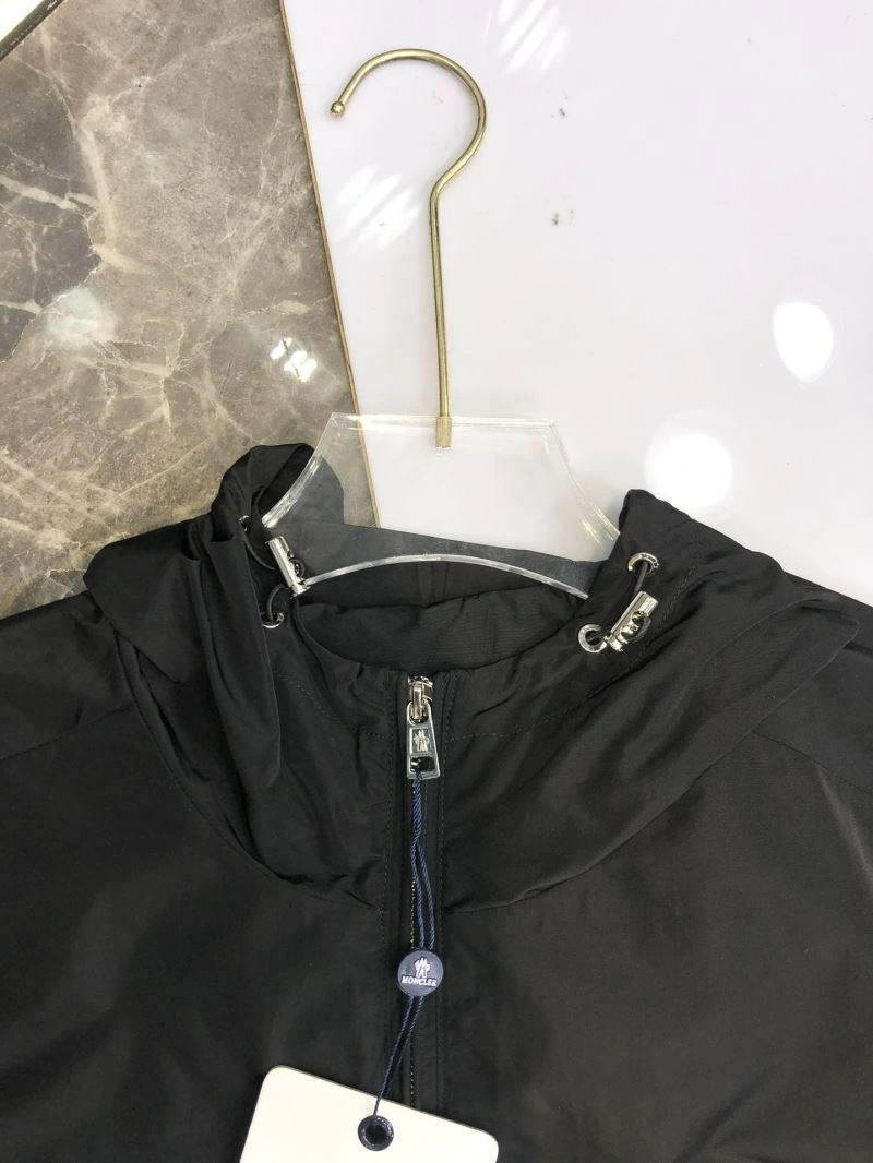 Moncler Outwear MultiPurpose 140269