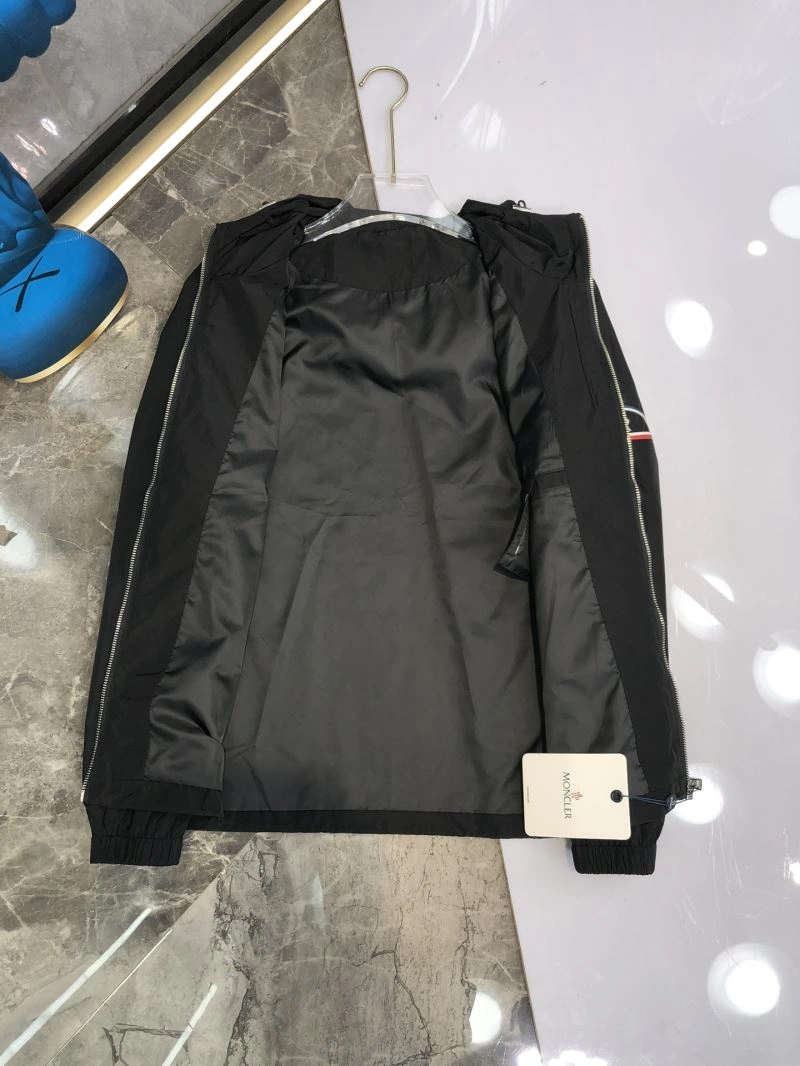 Moncler Outwear MultiPurpose 140269
