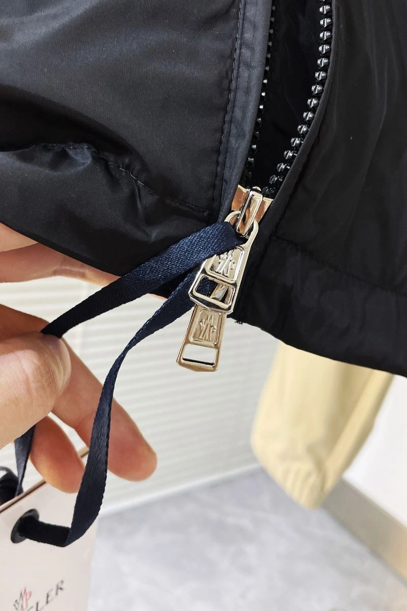 GoodFit Moncler Outwear 140261