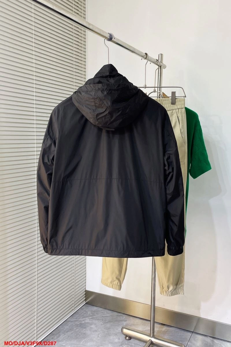GoodFit Moncler Outwear 140261