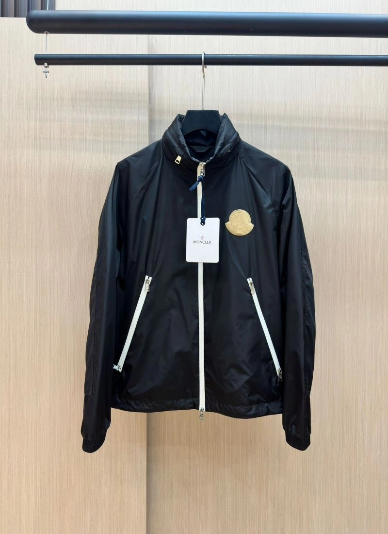 Moncler Outwear AllSeason 140253