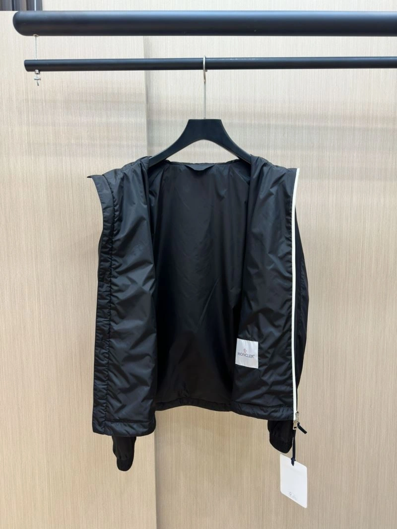 Moncler Outwear AllSeason 140253