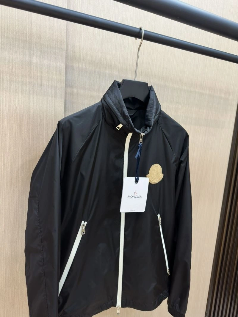 Moncler Outwear AllSeason 140253