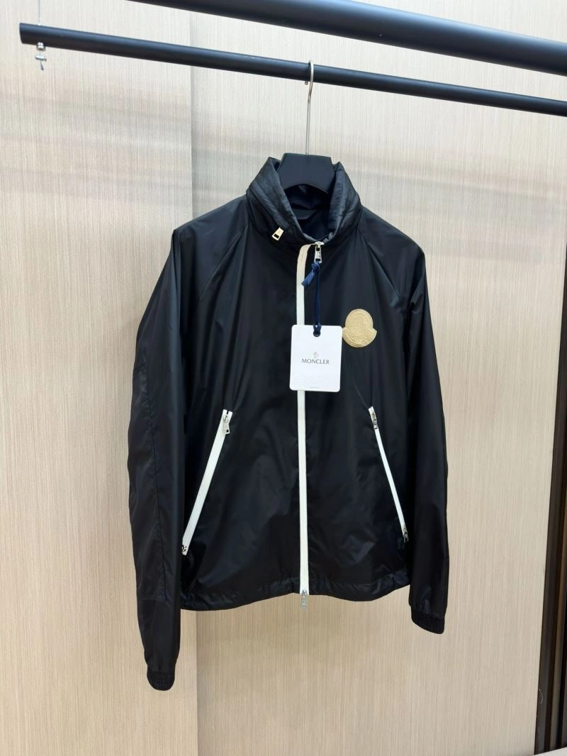 Moncler Outwear AllSeason 140253