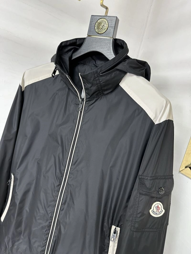 Moncler Outwear FlexibleFit 140250