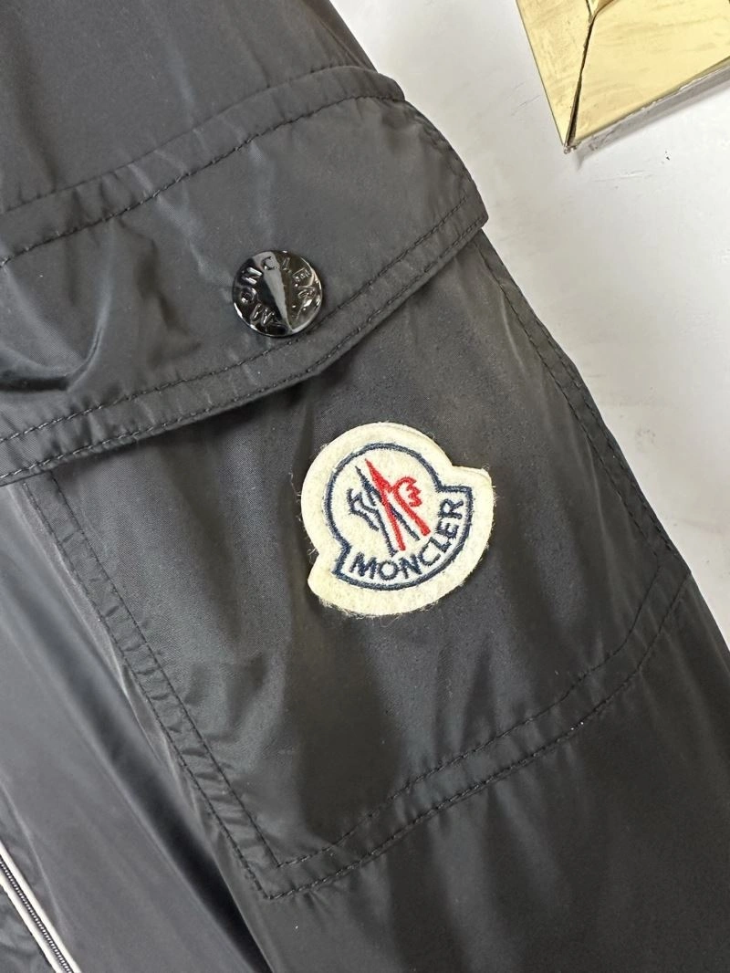 Moncler Outwear FlexibleFit 140250