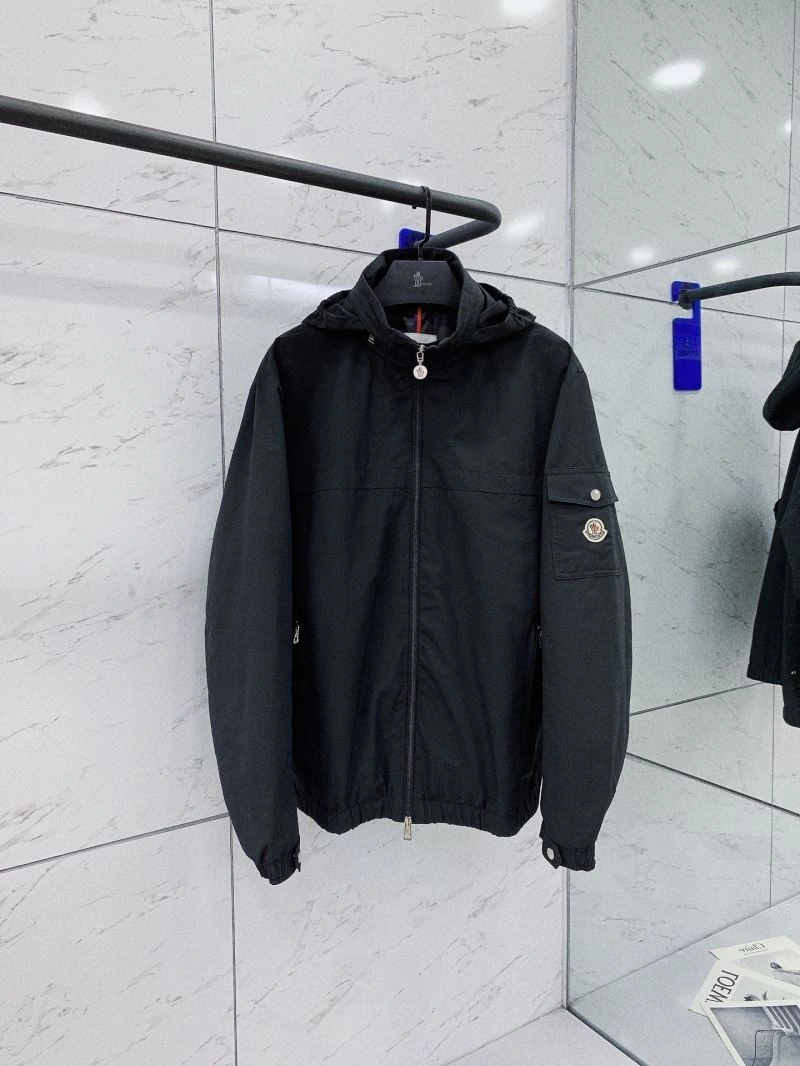 Soft Moncler Outwear 140243