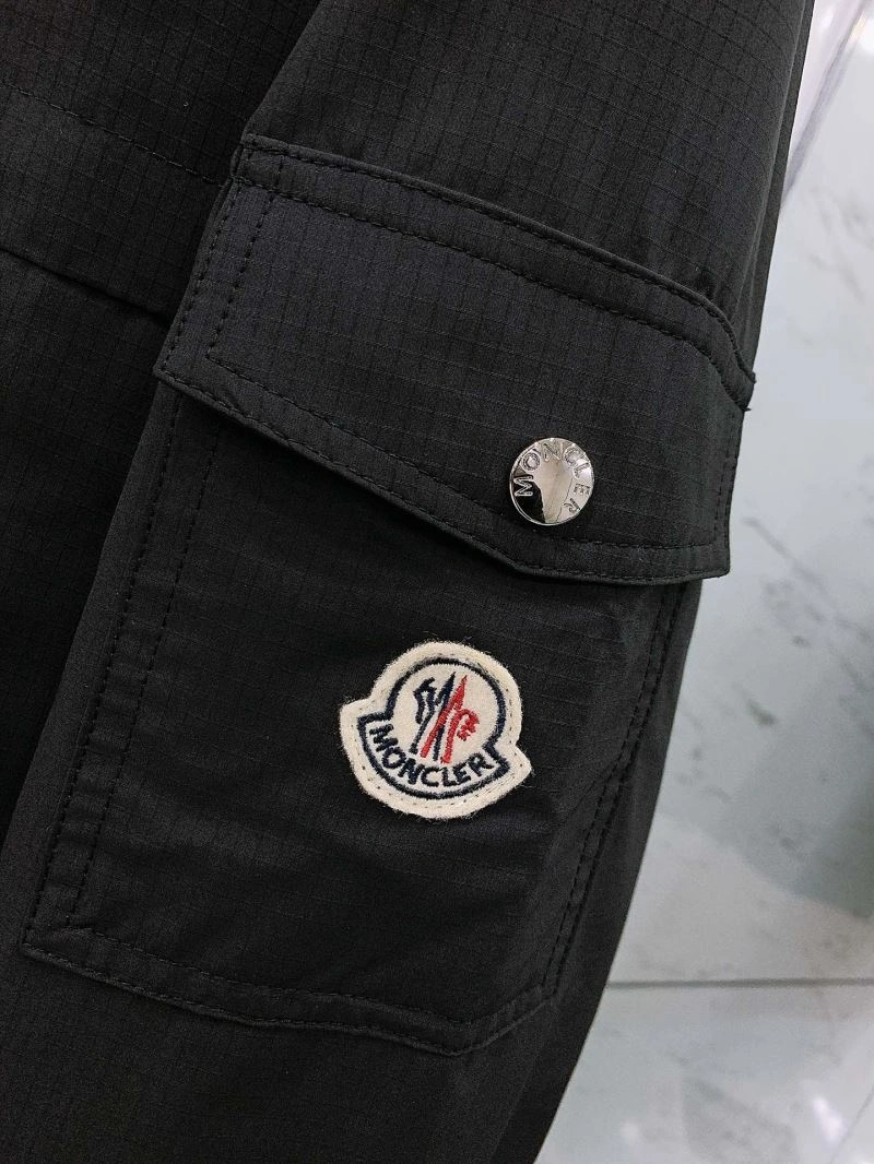 Soft Moncler Outwear 140243