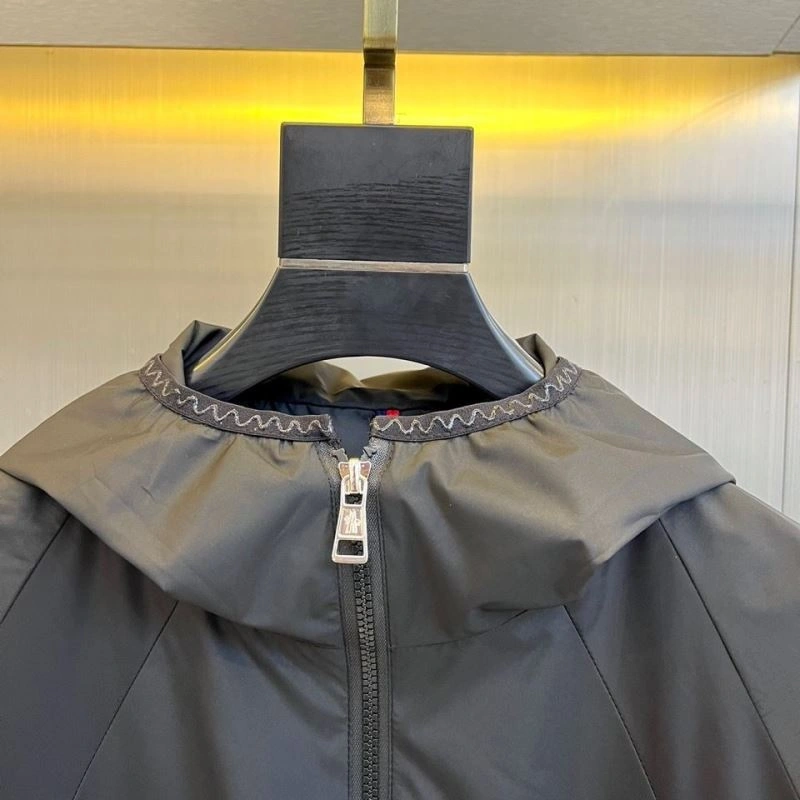 Neat Moncler Outwear 140249