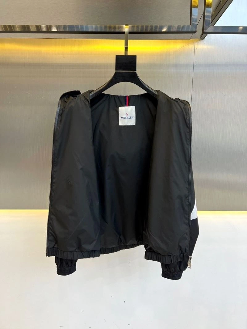 Neat Moncler Outwear 140249