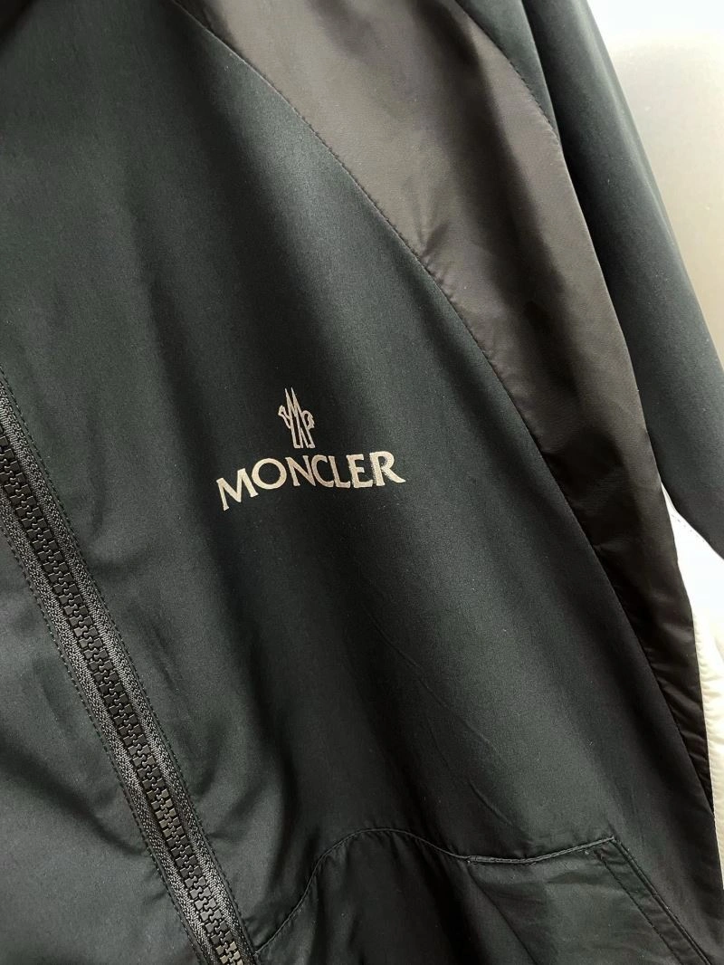 Moncler Outwear Unisex 140259