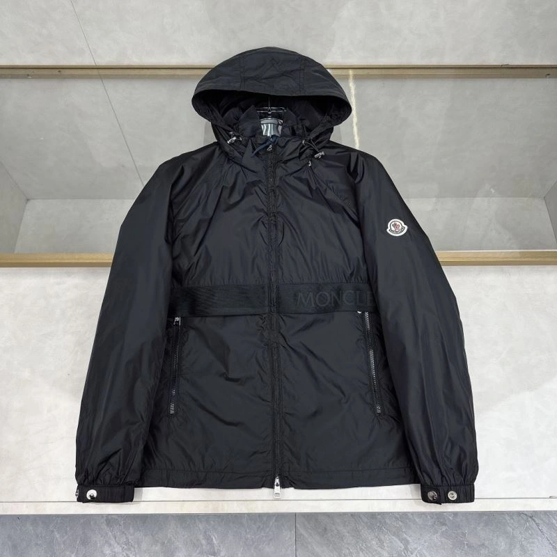 Premium Moncler Outwear 140241