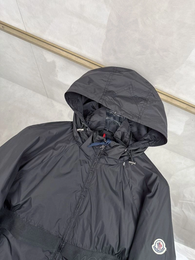Premium Moncler Outwear 140241