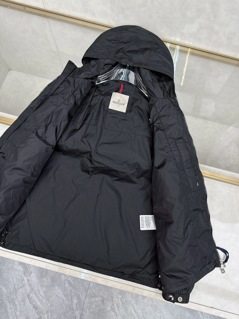 Premium Moncler Outwear 140241