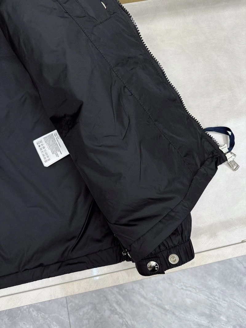 Premium Moncler Outwear 140241