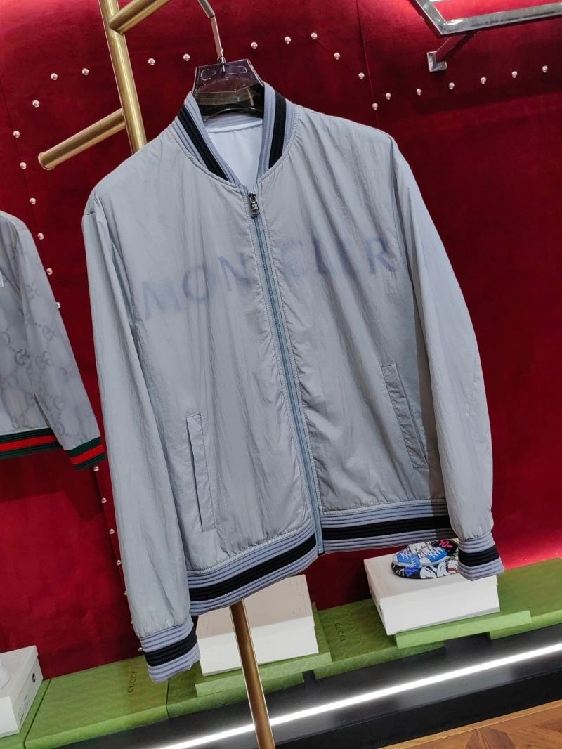 Moncler Outwear BestValue 140240