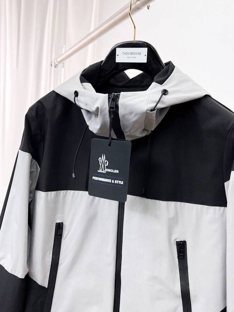 ZeroBulk Moncler Outwear 140232