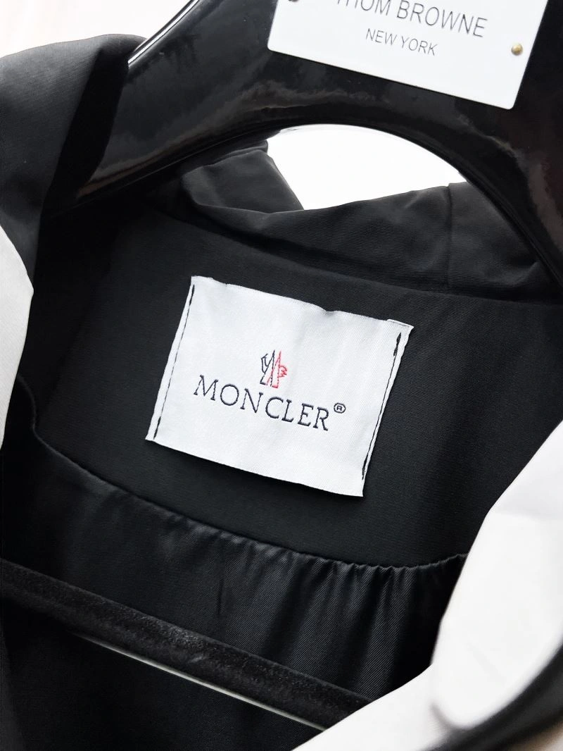 ZeroBulk Moncler Outwear 140232