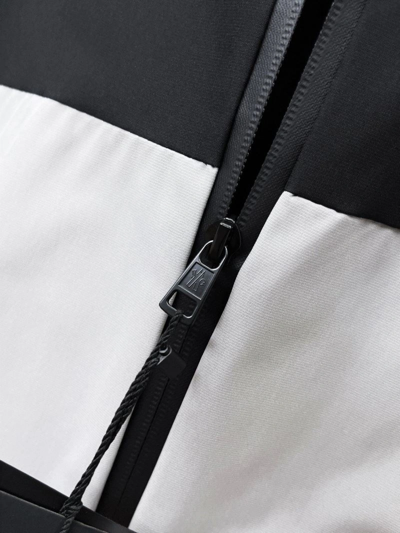 ZeroBulk Moncler Outwear 140232