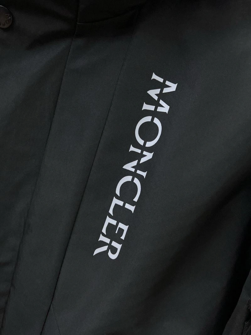 Attractive Moncler Outwear 140227