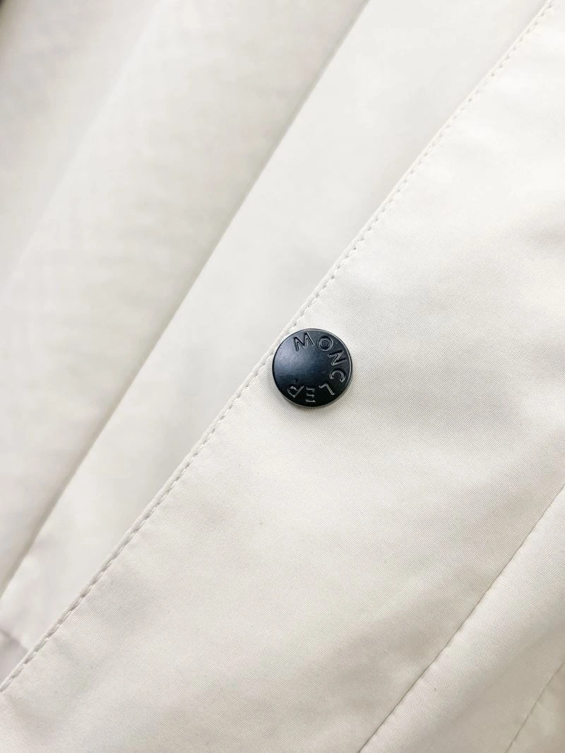 Minimalist Moncler Outwear 140224