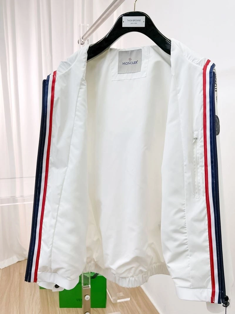 Moncler Outwear Popular 140211