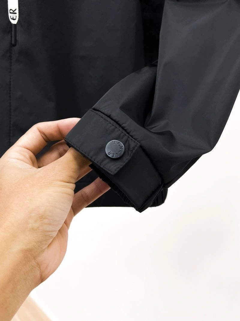 BestValue Moncler Outwear 140203