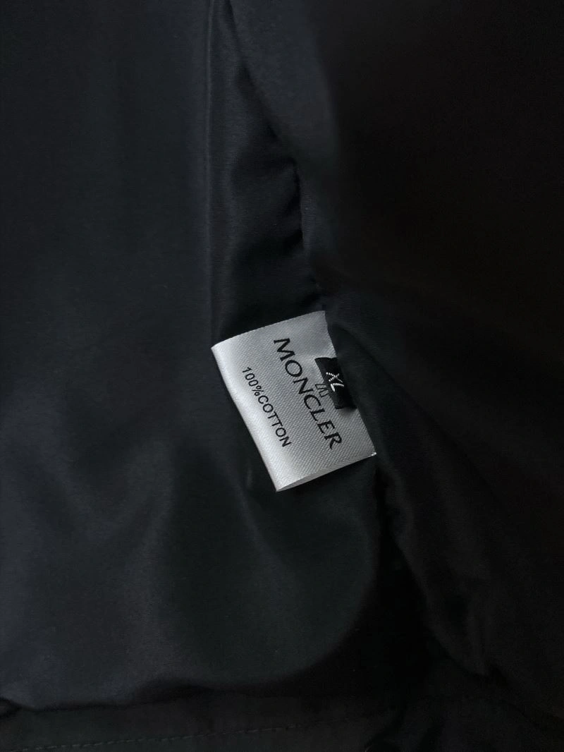 Moncler Outwear SmartChoice 140208
