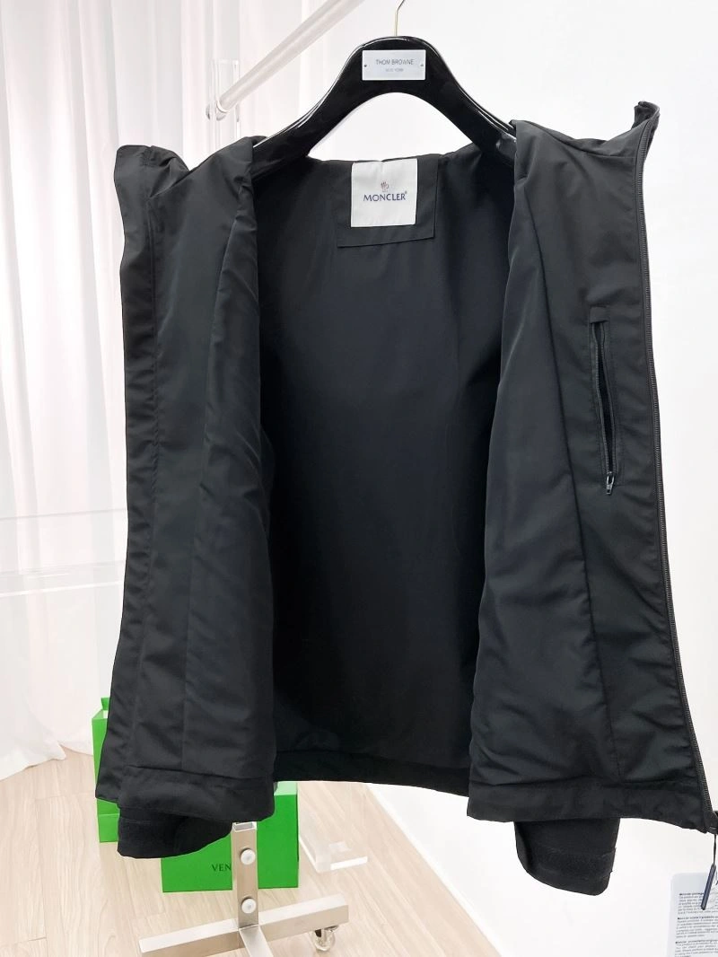 Moncler Outwear SmartChoice 140208