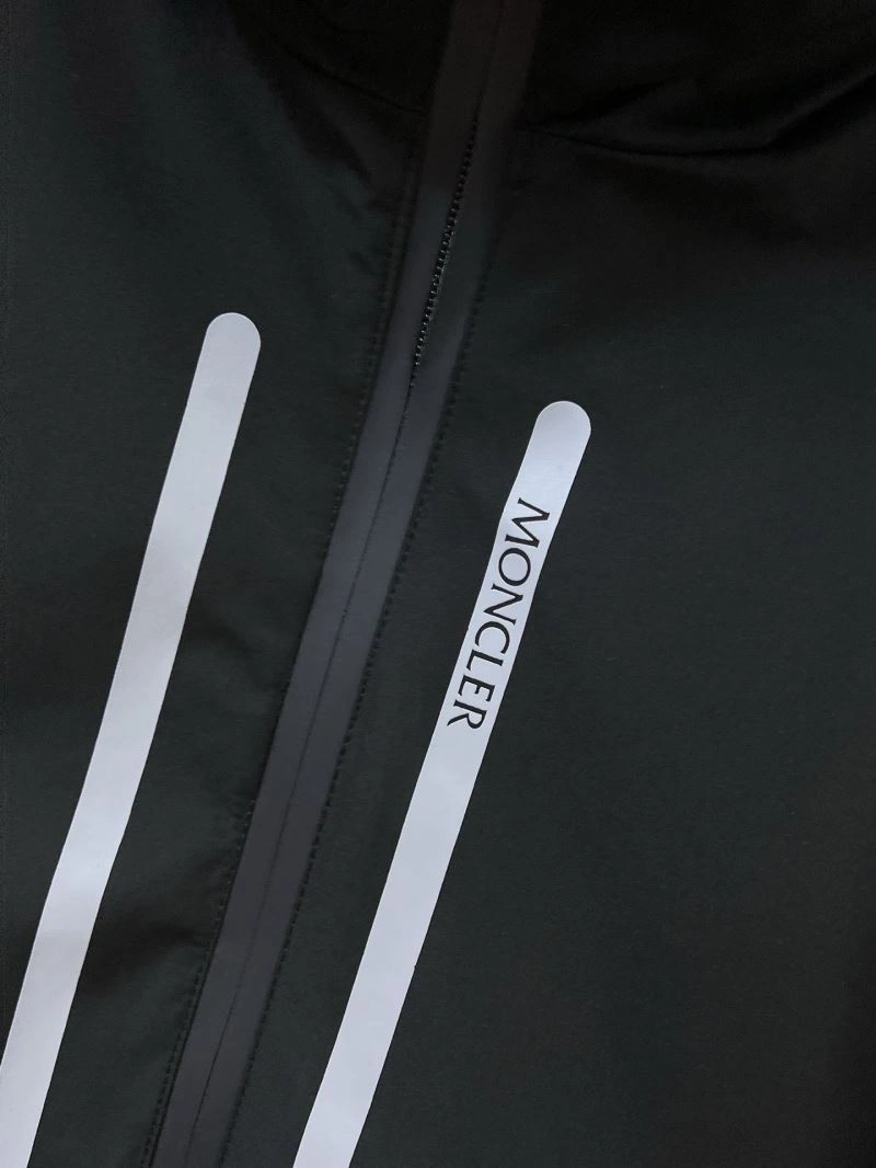 Moncler Outwear SmartChoice 140208