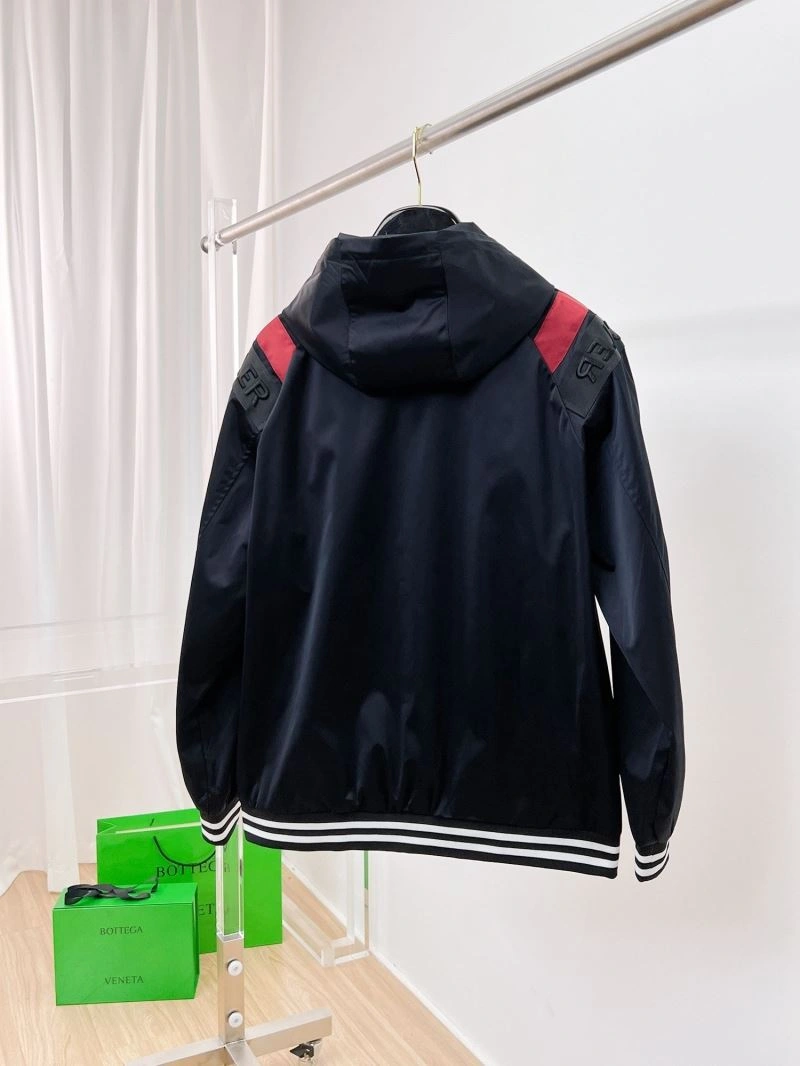Moncler Outwear Effortless 140207