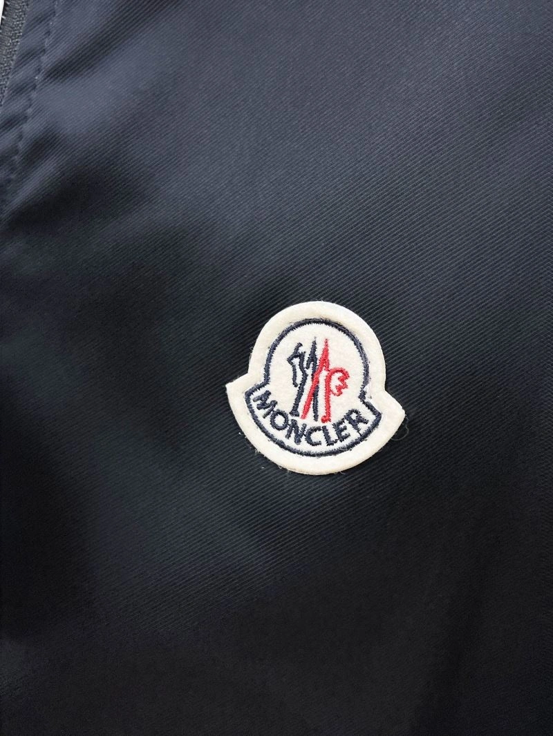 Moncler Outwear Effortless 140207