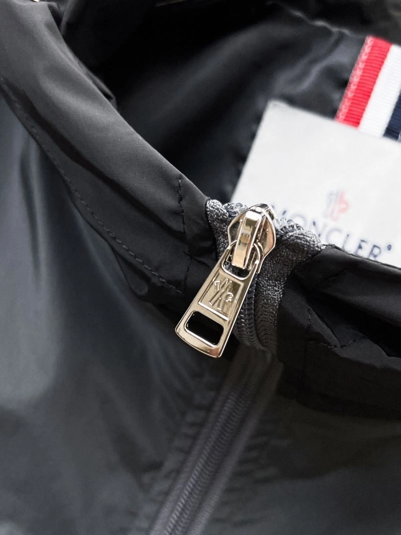 Moncler Outwear SmartChoice 140216