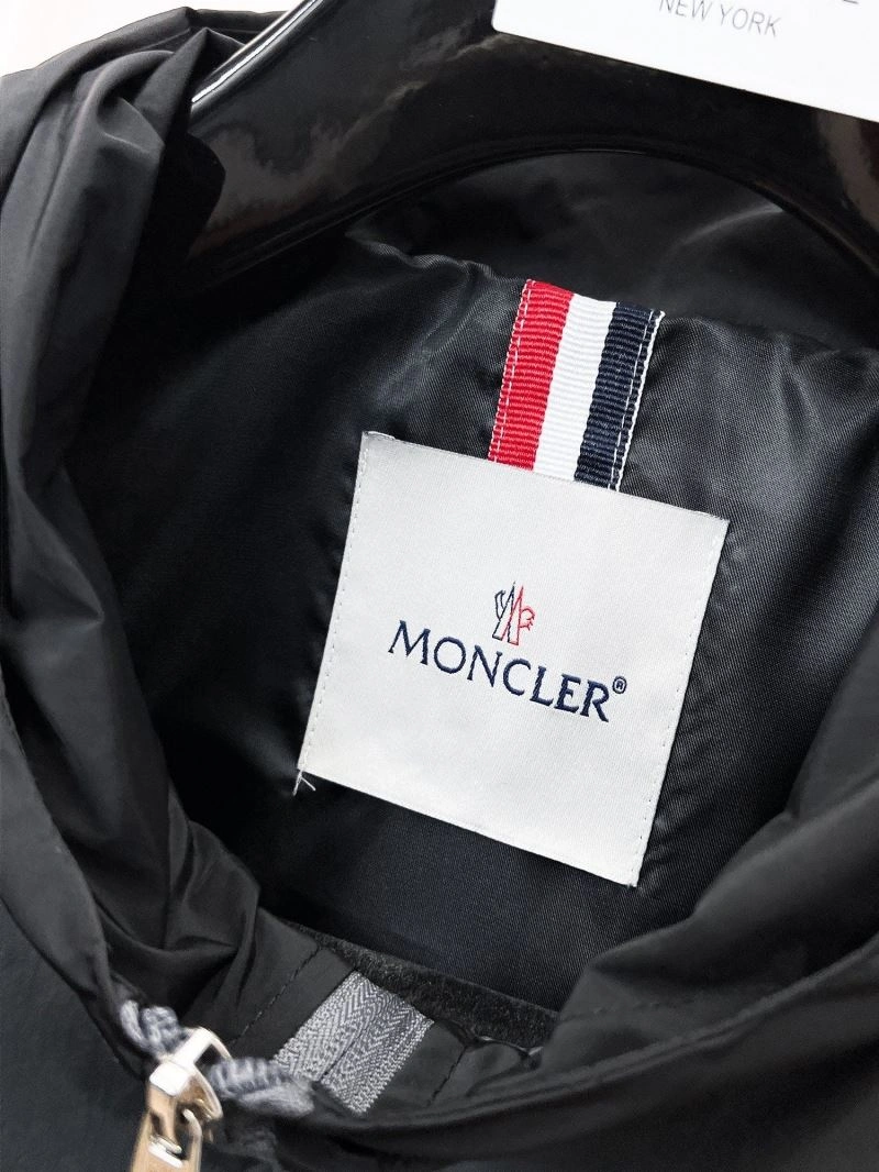 Moncler Outwear SmartChoice 140216