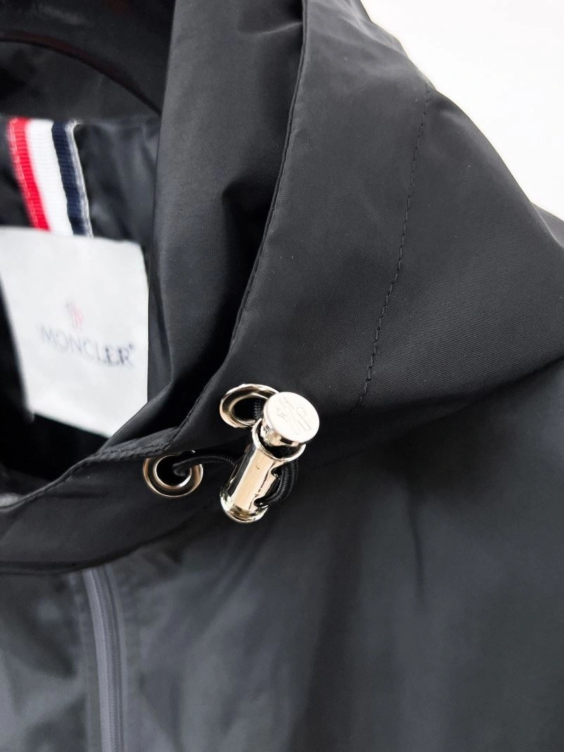 Moncler Outwear SmartChoice 140216