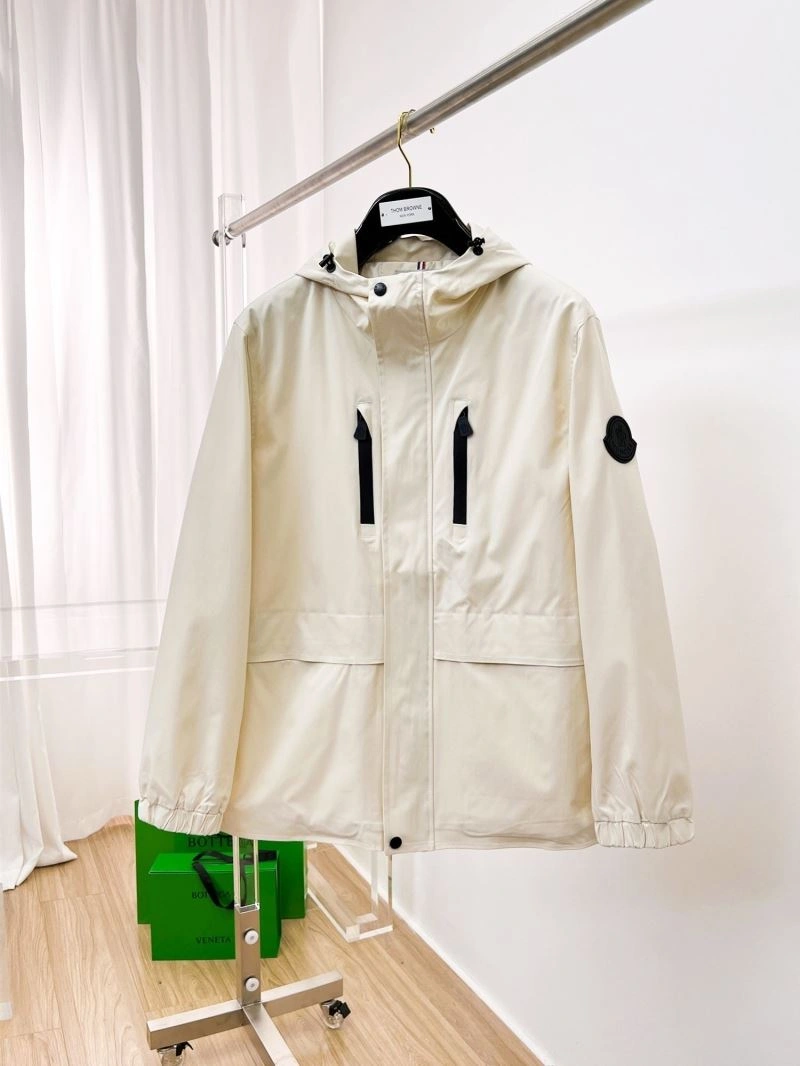 AllSeason Moncler Outwear 140221