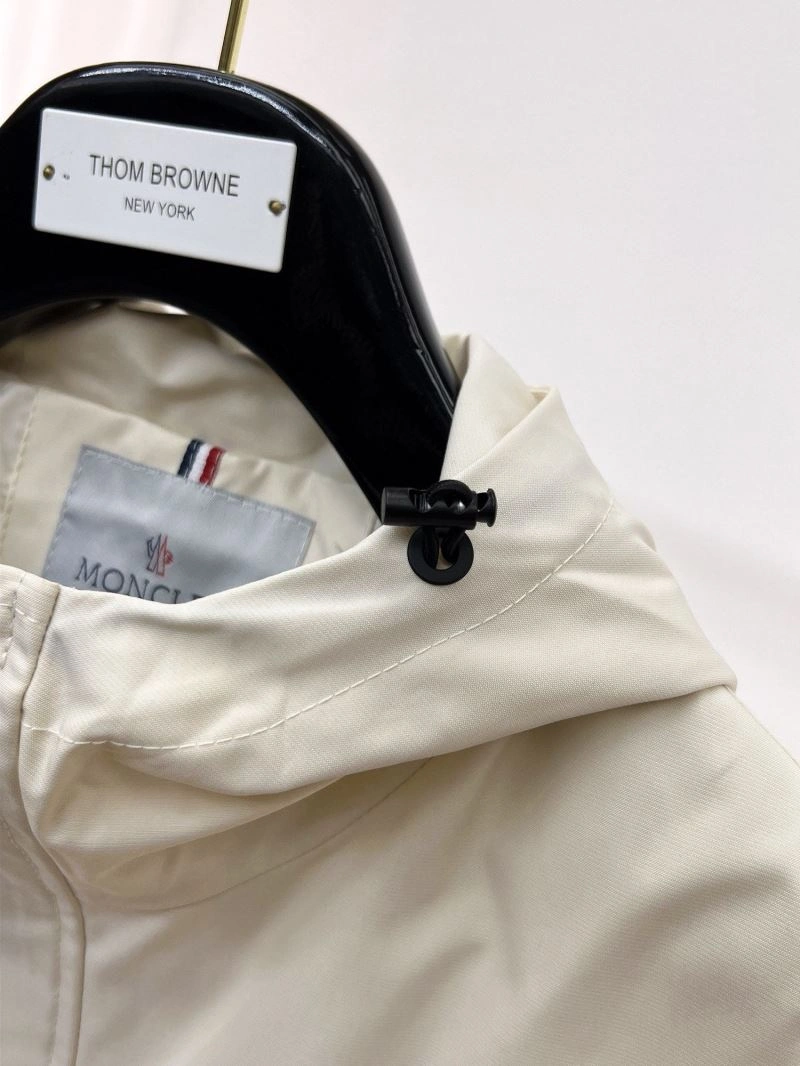 AllSeason Moncler Outwear 140221