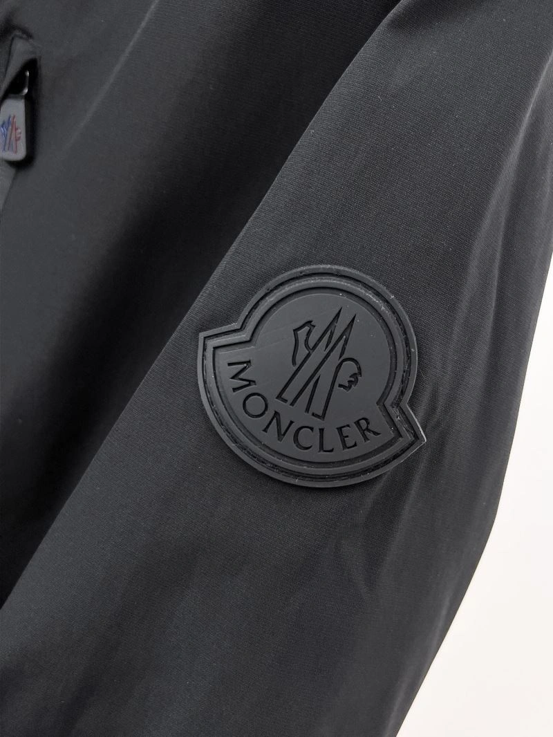 MultiPurpose Moncler Outwear 140217
