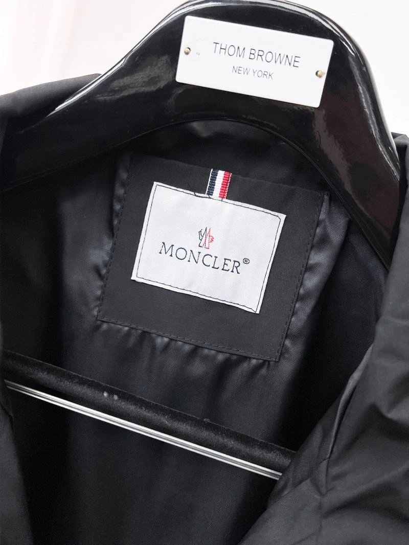 MultiPurpose Moncler Outwear 140217