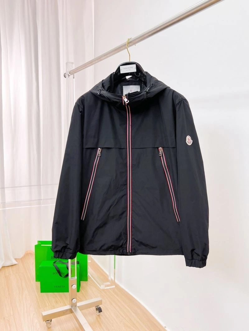 Breathable Moncler Outwear 140205