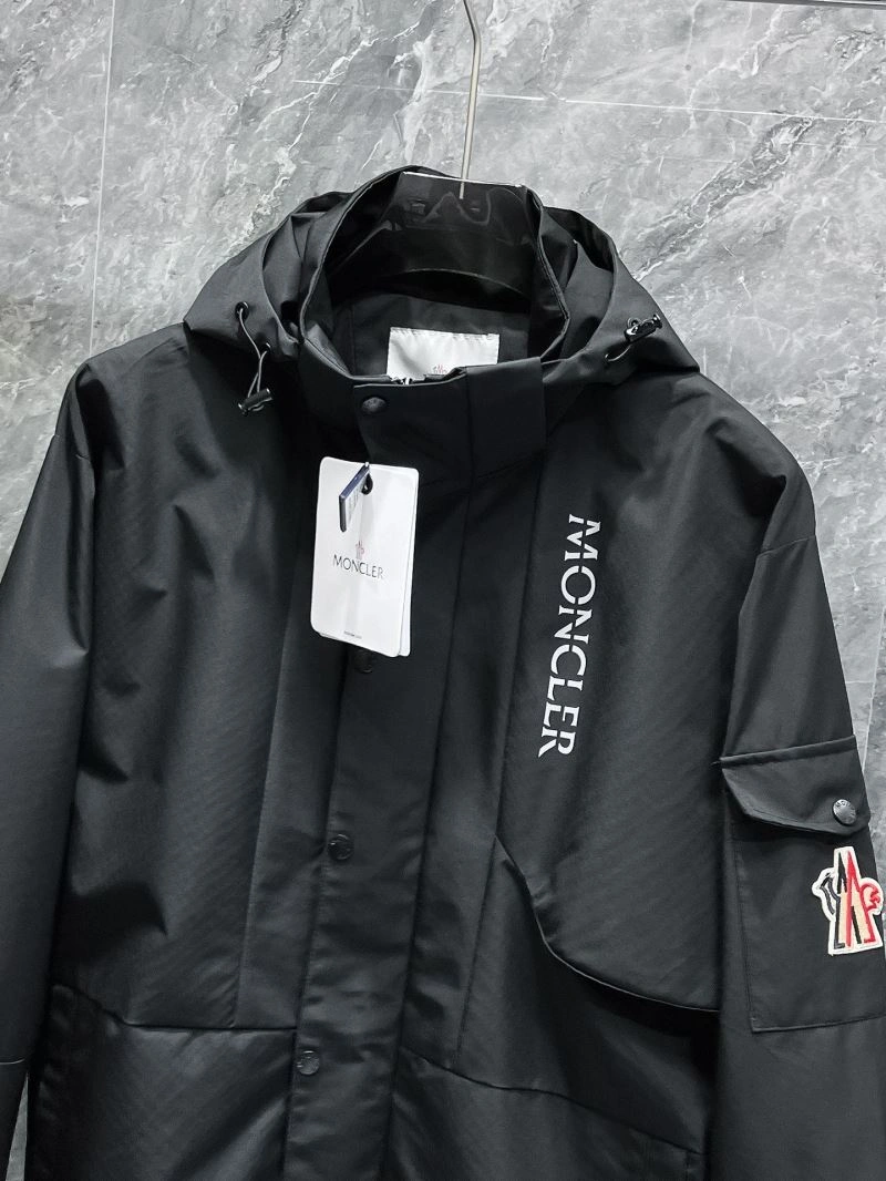 Seasonal Moncler Outwear 140213