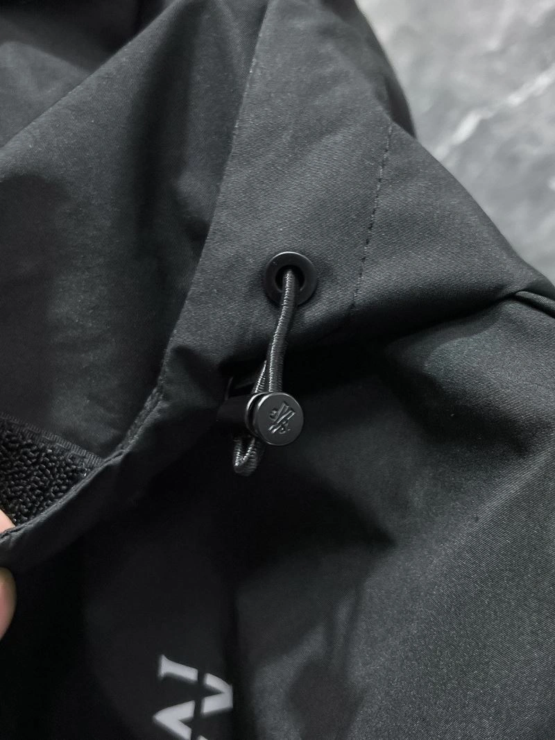 Seasonal Moncler Outwear 140213