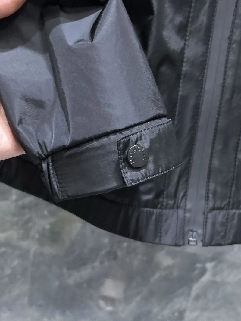Moncler Outwear Modern 140204
