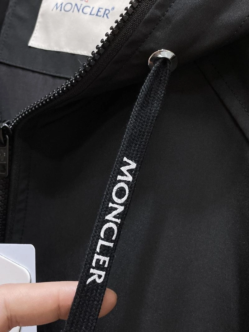 Moncler Outwear TravelReady 140225