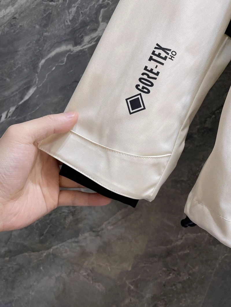 Trendy Moncler Outwear 140215
