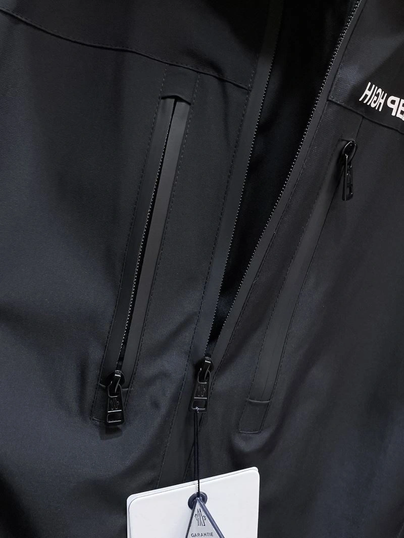 Moncler Outwear MultiPurpose 140193
