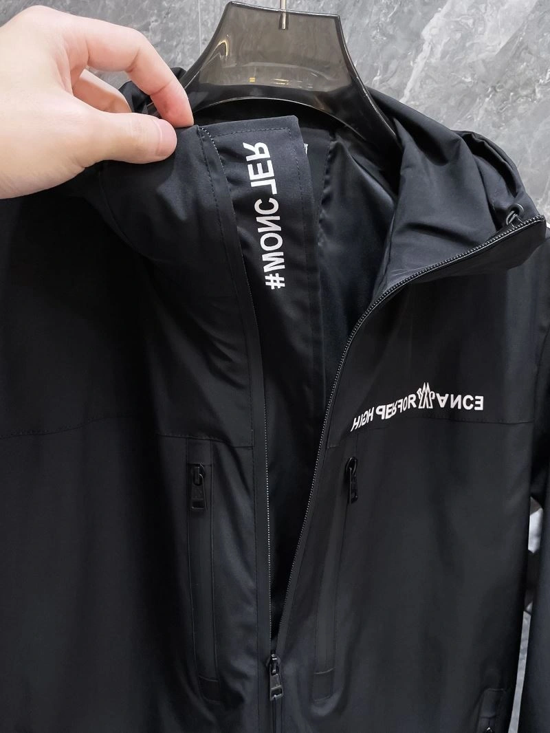 Moncler Outwear MultiPurpose 140193